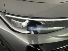 Volkswagen T-Roc 1.5 eTsi 150pk DSG R-Line First Edition Trekhaak 360Camera Head-Up harman/kardon Stoelverwarming Virtual Cockpit Panoramadak thumbnail 53