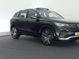 Volkswagen Tiguan 1.5 272pk eHybrid R-Line Edition Trekhaak Camera Keyless Massage Virtual Cockpit Panoramadak Carplay thumbnail 11