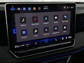 Volkswagen Tiguan 1.5 272pk eHybrid R-Line Edition Trekhaak Camera Keyless Massage Virtual Cockpit Panoramadak Carplay thumbnail 24