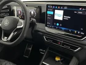 Volkswagen Tiguan 1.5 272pk eHybrid R-Line Edition Black Style Trekhaak Camera Keyless Massage Virtual Cockpit Panoramadak Carplay thumbnail 3