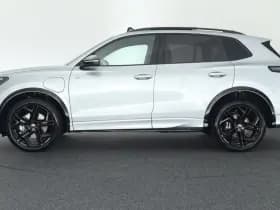 Volkswagen Tiguan 1.5 272pk eHybrid R-Line Edition Black Style Trekhaak Camera Keyless Massage Virtual Cockpit Panoramadak Carplay thumbnail 9