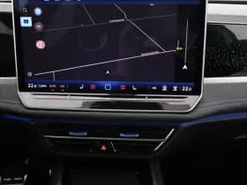 Volkswagen Passat Variant 1.5 272pk eHybrid R-Line Business Black Style Trekhaak 360Camera harman/kardon Head-Up Keyless Massage Navigatie Panoramadak thumbnail 19