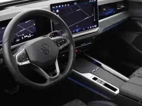 Volkswagen Passat Variant 1.5 272pk eHybrid R-Line Business Black Style Trekhaak 360Camera harman/kardon Head-Up Keyless Massage Navigatie Panoramadak thumbnail 3