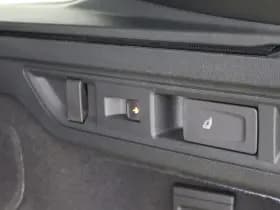 Volkswagen Passat Variant 1.5 272pk eHybrid R-Line Business Black Style Trekhaak 360Camera harman/kardon Head-Up Keyless Massage Navigatie Panoramadak thumbnail 67