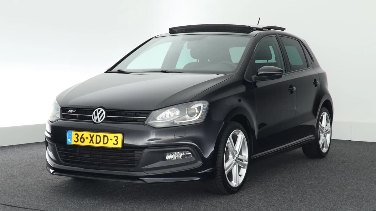 Volkswagen Polo 1.2 TSI 90pk 2x R-Line Xenon Panoramadak Cruise Control Climate Control — foto 1
