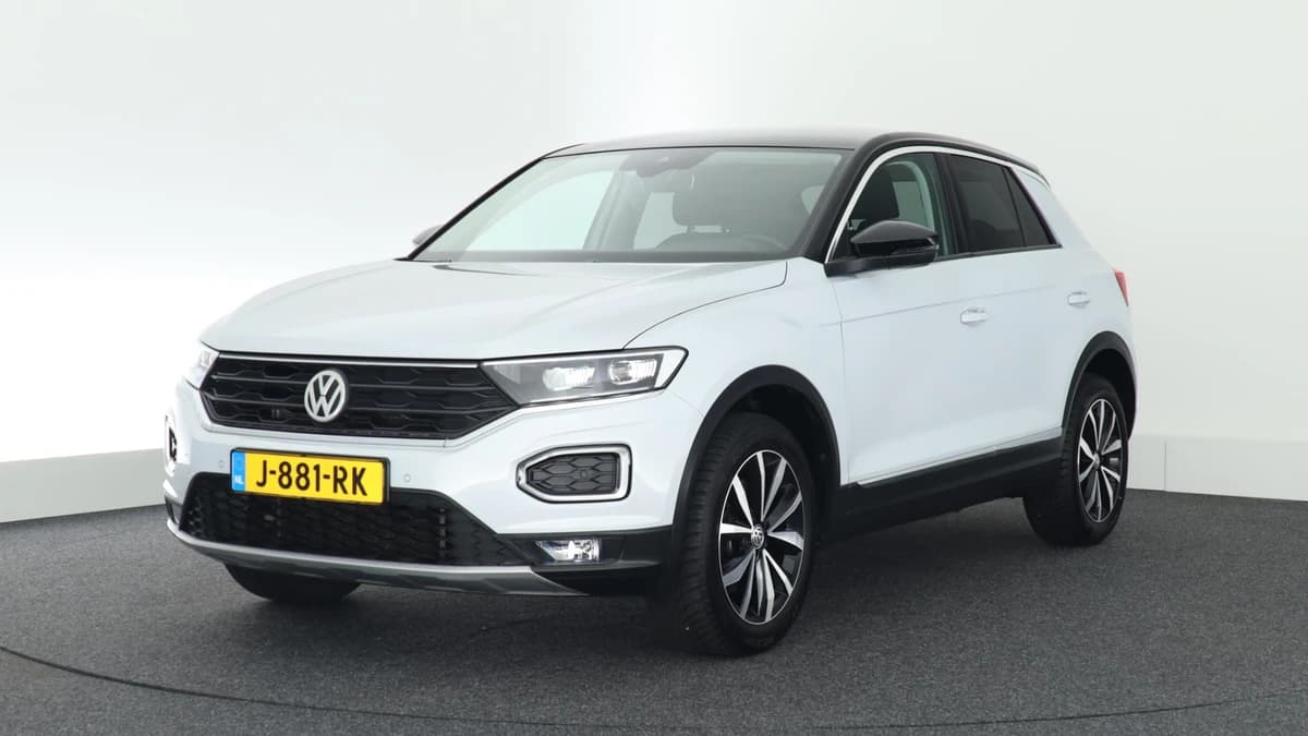 Volkswagen T-Roc 1.5 TSI 150pk H6 Style Led Camera Stoelverwarming Virtual Cockpit Navigatie — foto 1
