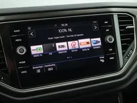 Volkswagen T-Roc 1.5 TSI 150pk H6 Style Led Camera Stoelverwarming Virtual Cockpit Navigatie thumbnail 21