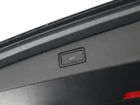 Volkswagen Tiguan 1.5 272pk eHybrid R-Line Edition Trekhaak Camera Keyless Massage Virtual Cockpit Panoramadak Carplay thumbnail 17