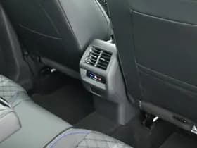 Volkswagen Tiguan 1.5 272pk eHybrid R-Line Edition Trekhaak Camera Keyless Massage Virtual Cockpit Panoramadak Carplay thumbnail 51