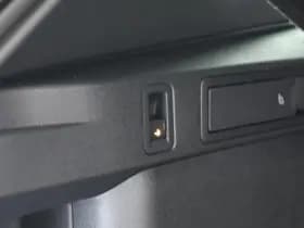 Volkswagen Tiguan 1.5 272pk eHybrid R-Line Edition Trekhaak Camera Keyless Massage Virtual Cockpit Panoramadak Carplay thumbnail 17