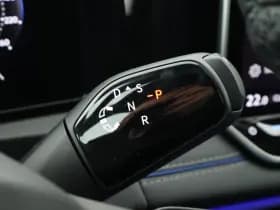 Volkswagen Tiguan 1.5 272pk eHybrid R-Line Edition Trekhaak Camera Keyless Massage Virtual Cockpit Panoramadak Carplay thumbnail 23