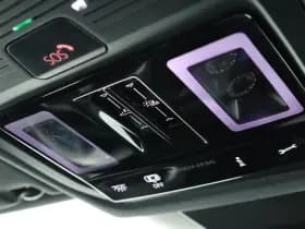 Volkswagen Tiguan 1.5 272pk eHybrid R-Line Edition Trekhaak Camera Keyless Massage Virtual Cockpit Panoramadak Carplay thumbnail 46