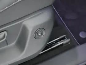 Volkswagen Tiguan 1.5 272pk eHybrid R-Line Edition Trekhaak Camera Keyless Massage Virtual Cockpit Panoramadak Carplay thumbnail 52