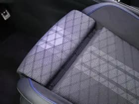 Volkswagen Tiguan 1.5 272pk eHybrid R-Line Edition Trekhaak Camera Keyless Massage Virtual Cockpit Panoramadak Carplay thumbnail 53