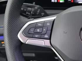 Volkswagen Tiguan 1.5 272pk eHybrid R-Line Edition Trekhaak Camera Keyless Massage Virtual Cockpit Panoramadak Carplay thumbnail 21