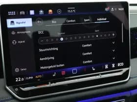 Volkswagen Tiguan 1.5 272pk eHybrid R-Line Edition Trekhaak Camera Keyless Massage Virtual Cockpit Panoramadak Carplay thumbnail 31