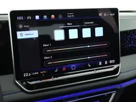 Volkswagen Tiguan 1.5 272pk eHybrid R-Line Edition Trekhaak Camera Keyless Massage Virtual Cockpit Panoramadak Carplay thumbnail 37