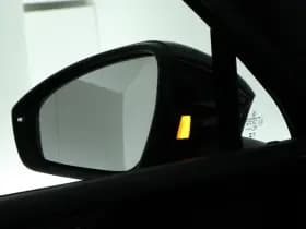 Volkswagen Tiguan 1.5 272pk eHybrid R-Line Edition Trekhaak Camera Keyless Massage Virtual Cockpit Panoramadak Carplay thumbnail 6