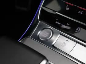 Audi A6 Avant 55 TFSI e 367pk quattro Competition Trekhaak 360Camera Head-Up Keyless Memory Virtual Cockpit Panoramadak Navigatie S-Line thumbnail 44