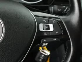 Volkswagen Touran 1.2 TSI 110pk R-Line Highline 7Pers. Trekhaak Led Panoramadak Navigatie thumbnail 19