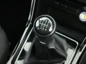 Volkswagen Touran 1.2 TSI 110pk R-Line Highline 7Pers. Trekhaak Led Panoramadak Navigatie thumbnail 33