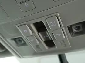 Volkswagen Touran 1.2 TSI 110pk R-Line Highline 7Pers. Trekhaak Led Panoramadak Navigatie thumbnail 34