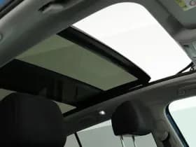 Volkswagen Touran 1.2 TSI 110pk R-Line Highline 7Pers. Trekhaak Led Panoramadak Navigatie thumbnail 35