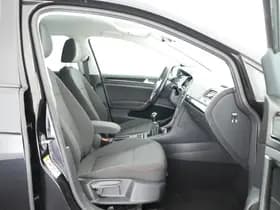 Volkswagen Golf thumbnail 12