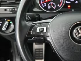 Volkswagen Golf thumbnail 17