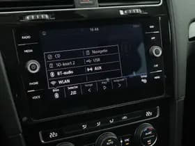 Volkswagen Golf thumbnail 29