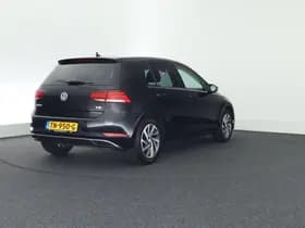 Volkswagen Golf thumbnail 8