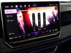 Volkswagen Tiguan 1.5 204pk eHybrid R-Line Edition Black Style Camera Panoramadak Massage Stoelverwarming Keyless Virtual Cockpit Navigatie thumbnail 29