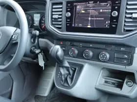 Volkswagen Crafter 35 2.0 TDI 140pk DSG L3H3 Exclusive Trekhaak Camera Leder Led Sidebars Zonneklep Navigatie Bijrijdersbank thumbnail 3