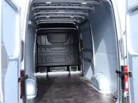 Volkswagen Crafter 35 2.0 TDI 140pk DSG L3H3 Exclusive Trekhaak Camera Leder Led Sidebars Zonneklep Navigatie Bijrijdersbank thumbnail 41