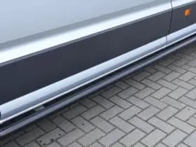 Volkswagen Crafter 35 2.0 TDI 140pk DSG L3H3 Exclusive Trekhaak Camera Leder Led Sidebars Zonneklep Navigatie Bijrijdersbank thumbnail 9