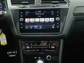 Volkswagen Tiguan 1.5 TSI 150pk DSG 2x R-Line Black Style Trekhaak Camera Stoelverwarming V+A Head-Up Panoramadak Navigatie thumbnail 18