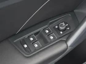 Volkswagen Tiguan 1.5 TSI 150pk DSG 2x R-Line Black Style Trekhaak Camera Stoelverwarming V+A Head-Up Panoramadak Navigatie thumbnail 19