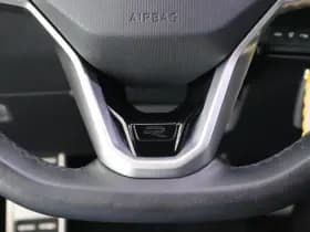 Volkswagen Tiguan 1.5 TSI 150pk DSG 2x R-Line Black Style Trekhaak Camera Stoelverwarming V+A Head-Up Panoramadak Navigatie thumbnail 24