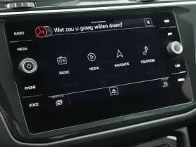 Volkswagen Tiguan 1.5 TSI 150pk DSG 2x R-Line Black Style Trekhaak Camera Stoelverwarming V+A Head-Up Panoramadak Navigatie thumbnail 34