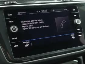 Volkswagen Tiguan 1.5 TSI 150pk DSG 2x R-Line Black Style Trekhaak Camera Stoelverwarming V+A Head-Up Panoramadak Navigatie thumbnail 35