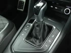 Volkswagen Tiguan 1.5 TSI 150pk DSG 2x R-Line Black Style Trekhaak Camera Stoelverwarming V+A Head-Up Panoramadak Navigatie thumbnail 40