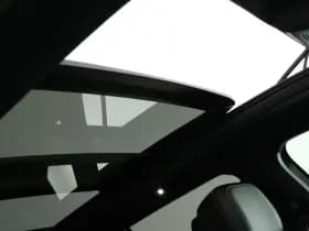 Volkswagen Tiguan 1.5 TSI 150pk DSG 2x R-Line Black Style Trekhaak Camera Stoelverwarming V+A Head-Up Panoramadak Navigatie thumbnail 43