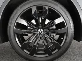 Volkswagen Tiguan 1.5 TSI 150pk DSG 2x R-Line Black Style Trekhaak Camera Stoelverwarming V+A Head-Up Panoramadak Navigatie thumbnail 57