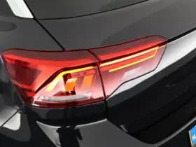 Volkswagen T-Roc 1.5 TSI 150pk DSG R-Line Edition Trekhaak Camera Stoelverwarming Virtual Cockpit Navigatie thumbnail 40