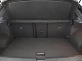 Volkswagen T-Roc 1.5 TSI 150pk DSG R-Line Edition Trekhaak Camera Stoelverwarming Virtual Cockpit Navigatie thumbnail 42