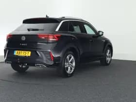 Volkswagen T-Roc 1.5 TSI 150pk DSG R-Line Edition Trekhaak Camera Stoelverwarming Virtual Cockpit Navigatie thumbnail 9