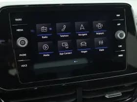 Volkswagen T-Roc 1.5 TSI 150pk DSG R-Line Black Style Camera Keyless Virtual Cockpit App-Connect thumbnail 19