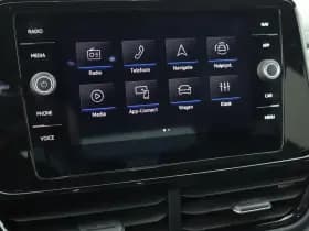 Volkswagen T-Roc 1.5 TSI 150pk DSG R-Line Black Style Camera Keyless Virtual Cockpit App-Connect thumbnail 20