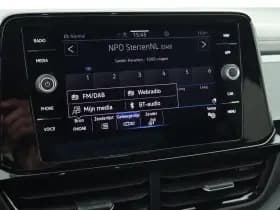 Volkswagen T-Roc 1.5 TSI 150pk DSG R-Line Black Style Camera Keyless Virtual Cockpit App-Connect thumbnail 31