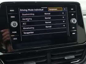 Volkswagen T-Roc 1.5 TSI 150pk DSG R-Line Black Style Camera Keyless Virtual Cockpit App-Connect thumbnail 33